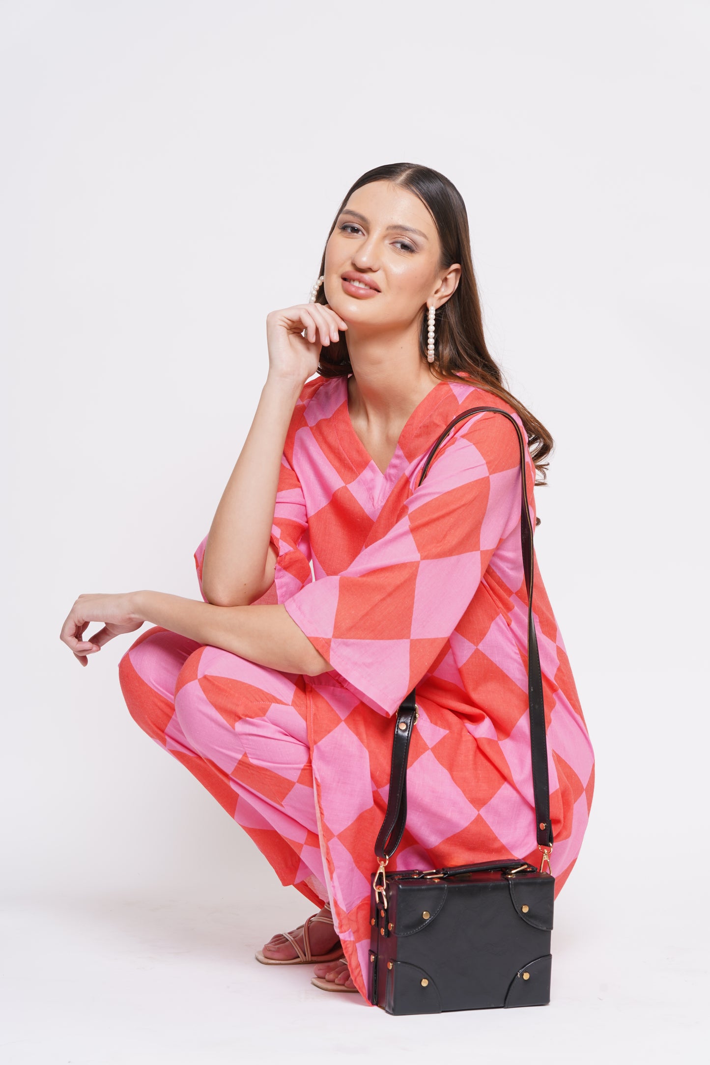 ARDAN Boxbag along with Sling for Girls & Womens SKU09