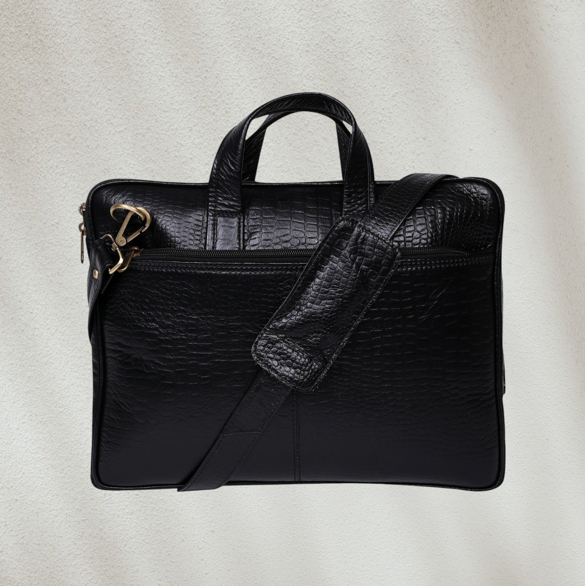 Genuine Leather 15Inch Laptop Sleeve Bag Sleek Design Office Bag – Black Textured – Leather Laptop Bag | Leather Villa