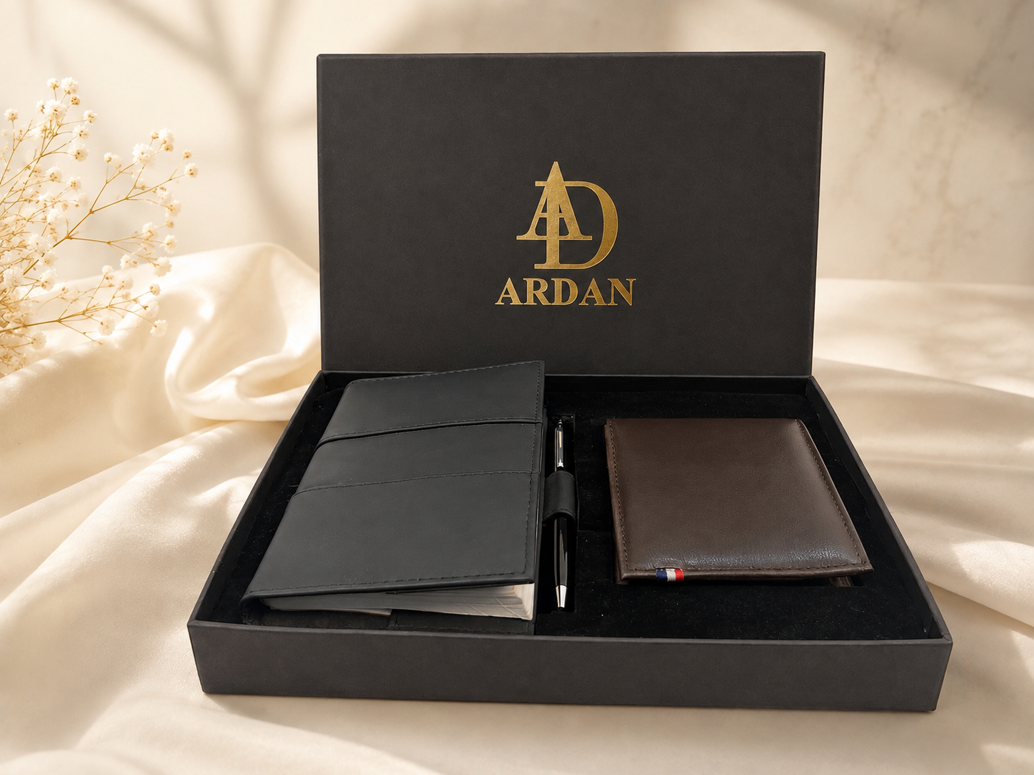 Leather Corporate Gift Set Include Leather Diary, Wallet and Pen