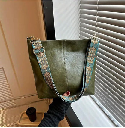 ARDAN Handbag along with Sling for Girls & Womens IN GREEN SKU02
